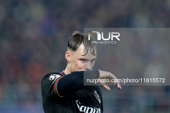 Sam Beukema of Bologna FC looks on during the UEFA Champions League 2024/25 League Phase MD5 match between Bologna FC and LOSC Lille at Stad...