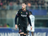 Sam Beukema of Bologna FC looks on during the UEFA Champions League 2024/25 League Phase MD5 match between Bologna FC and LOSC Lille at Stad...