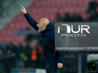 Vincenzo Italiano head coach of Bologna FC gestures during the UEFA Champions League 2024/25 League Phase MD5 match between Bologna FC and L...