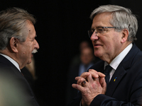 KRAKOW, POLAND - NOVEMBER 27:   
Bronislaw Komorowski (R), former President of Poland, chats with retired Polish Army Major General Leon Kom...