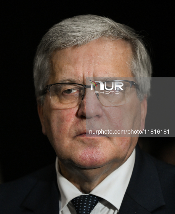 KRAKOW, POLAND - NOVEMBER 27:   
Bronislaw Komorowski, former President of Poland, addresses the media during the 1st National Congress, 'Th...