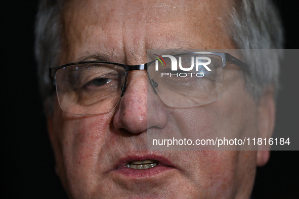 KRAKOW, POLAND - NOVEMBER 27:   
Bronislaw Komorowski, former President of Poland, addresses the media during the 1st National Congress, 'Th...