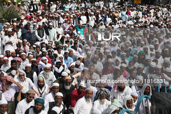 Jamiat E Ulama Bangla supporters take part in a protest meeting against the ongoing conflict in Gaza between Israel and Hamas and the WAQF A...