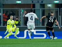 Thijs Dallinga of Bologna FC scores first goal later disallowed by VAR during the UEFA Champions League 2024/25 League Phase MD5 match betwe...