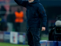 Vincenzo Italiano head coach of Bologna FC gestures during the UEFA Champions League 2024/25 League Phase MD5 match between Bologna FC and L...