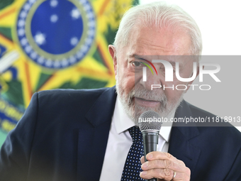 The President of Brazil, Luiz Inacio Lula da Silva, participates in the signing ceremony of an addendum for the Transnordestina railway work...