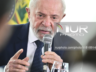 The President of Brazil, Luiz Inacio Lula da Silva, participates in the signing ceremony of an addendum for the Transnordestina railway work...