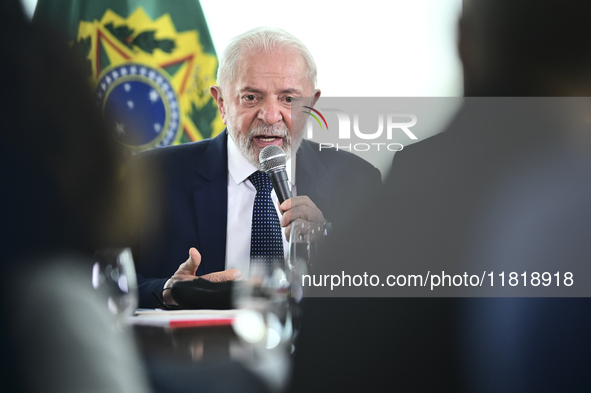 The President of Brazil, Luiz Inacio Lula da Silva, participates in the signing ceremony of an addendum for the Transnordestina railway work...