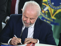 The President of Brazil, Luiz Inacio Lula da Silva, participates in the signing ceremony of an addendum for the Transnordestina railway work...