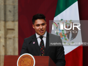 Olympic medalist diver Osmar Olvera Ibarra speaks during the National Sports Award 2024 at the National Palace in Mexico City, Mexico, on No...