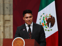 Olympic medalist diver Osmar Olvera Ibarra speaks during the National Sports Award 2024 at the National Palace in Mexico City, Mexico, on No...