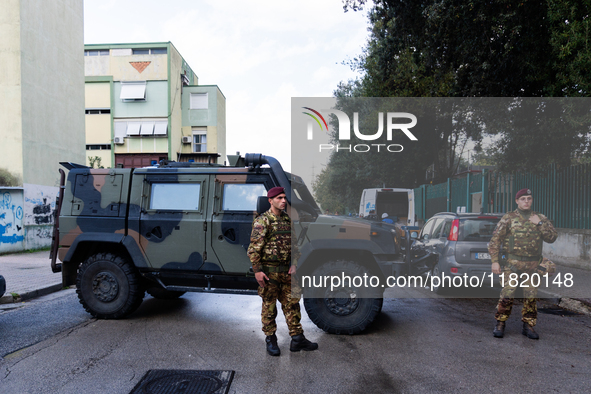 The North Naples prosecutor's office orders the eviction of 36 squatted apartments at Caivano's Parco Verde. The photo shows the armored nei...