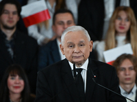 KRAKOW, POLAND - NOVEMBER 24:
Jaroslaw Kaczynski (Center), leader of the opposition Law and Justice party, addresses the crowd during the no...