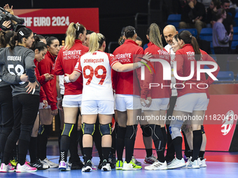 Team Turkey competes during the Women's EHF EURO 2024, Hungary versus Turkey, in Fonix Arena, Debrecen, on November 28, 2024 (