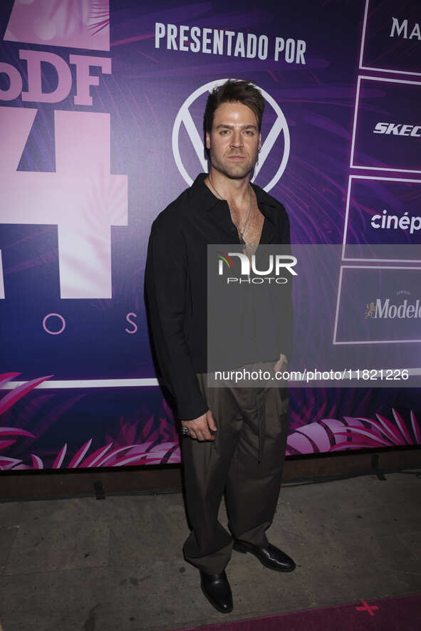 Jorge Losa attends the pink carpet for the 14th anniversary of Estilo DF at General Prim 30 in Mexico City, Mexico, on November 28, 2024. 