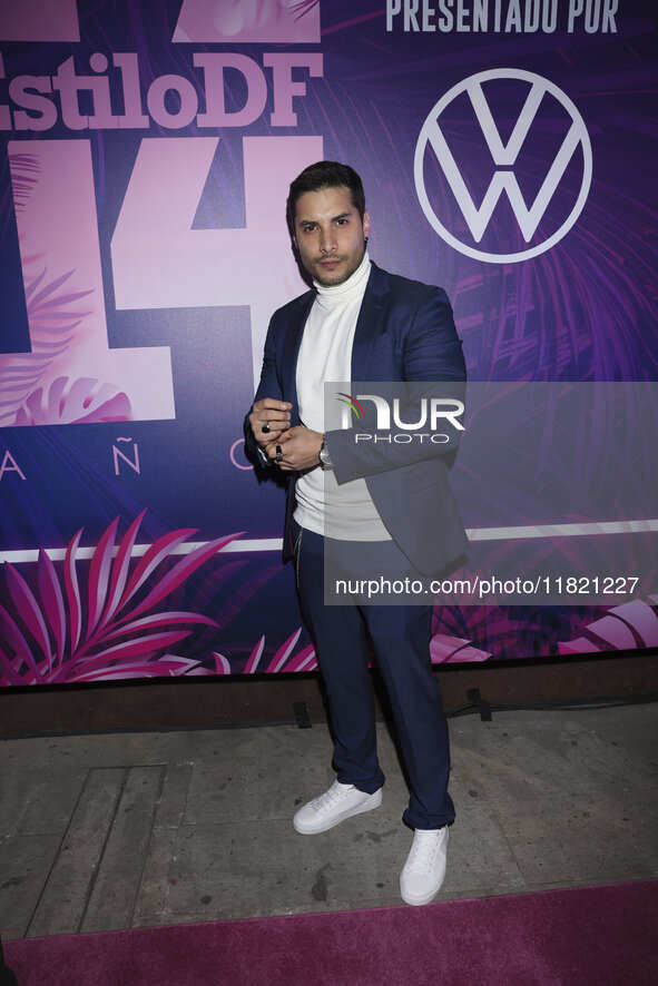 Alex Perea attends the pink carpet for the 14th anniversary of Estilo DF at General Prim 30 in Mexico City, Mexico, on November 28, 2024. 