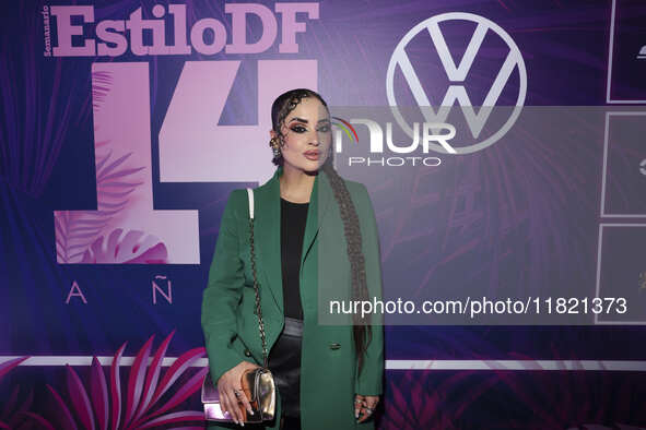 Scarlet Hernandez attends the pink carpet for the 14th anniversary of Estilo DF at General Prim 30 in Mexico City, Mexico, on November 28, 2...