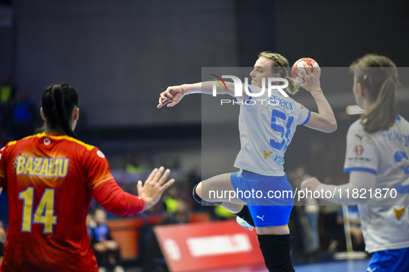 Marketa Jerabkova is in action during the Romania vs. Czechia match at the Women's EHF EURO 2024 in Fonix Arena, Debrecen, on November 29, 2...