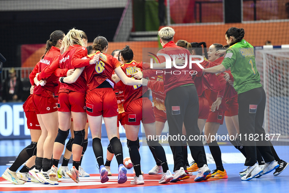 Players of Romania celebrate during the Romania vs. Czechia match at the Women's EHF EURO 2024 in Fonix Arena, Debrecen, on November 29, 202...