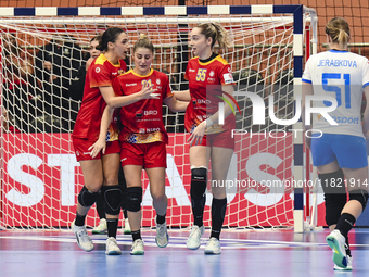 Alexandra Dindiligan is in action during the Romania vs. Czechia match at the Women's EHF EURO 2024 in Fonix Arena, Debrecen, on November 29...