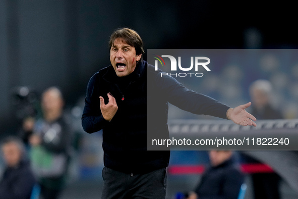 Antonio Conte Head Coach of SSC Napoli yells during the serie Serie A Enilive match between SSC Napoli and AS Roma at Stadio Diego Armando M...