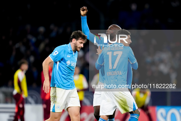 Romelu Lukaku of SSC Napoli celebrates after scoring first goal during the serie Serie A Enilive match between SSC Napoli and AS Roma at Sta...