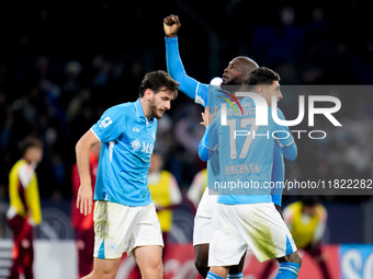 Romelu Lukaku of SSC Napoli celebrates after scoring first goal during the serie Serie A Enilive match between SSC Napoli and AS Roma at Sta...