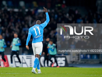 Romelu Lukaku of SSC Napoli celebrates after scoring first goal during the serie Serie A Enilive match between SSC Napoli and AS Roma at Sta...