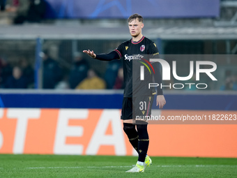 Sam Beukema of Bologna FC gestures during the UEFA Champions League 2024/25 League Phase MD5 match between Bologna FC and LOSC Lille at Stad...