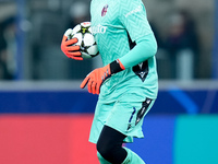 Lukasz Skorupski of Bologna FC yells during the UEFA Champions League 2024/25 League Phase MD5 match between Bologna FC and LOSC Lille at St...