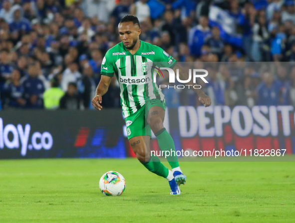 Andres Sarmiento of Atletico Nacional controls the ball during the match on the third date of the semifinal quadrangulars of group A for the...