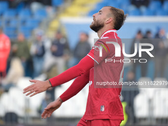 Giuseppe Sibilli of SSC Bari plays during the Italian Serie B soccer championship match between Brescia Calcio and SSC Bari at Mario Rigamon...