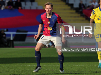 Frenkie de Jong plays during the match between FC Barcelona and UD Las Palmas, corresponding to week 15 of LaLiga EA Sports, at the Lluis Co...