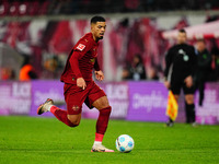 Benjamin Henrichs of RB Leipzig  controls the ball during the Bundesliga match between RB Leipzig and VfL Wolfsburg at Red Bull Arena, Leipz...