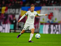 Kilian Fischer of VfL Wolfsburg  controls the ball during the Bundesliga match between RB Leipzig and VfL Wolfsburg at Red Bull Arena, Leipz...