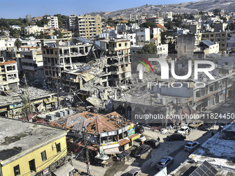 Following the ceasefire agreement between Israel and Lebanon, residents of the southern Lebanese city of Nabatieh return to their homes on N...