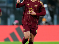 Mats Hummels of AS Roma gestures during the Serie A Enilive match between AS Roma and Atalanta BC at Stadio Olimpico on December 02, 2024 in...