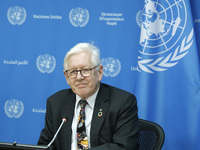 Ambassador Bob Rae, President of the Economic and Social Council (ECOSOC) and Catherine Russell, Executive Director of UN Children's Fund (U...