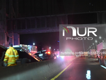 An accident with injuries and an extrication reportedly involving construction workers closes several lanes on the George Washington Bridge...