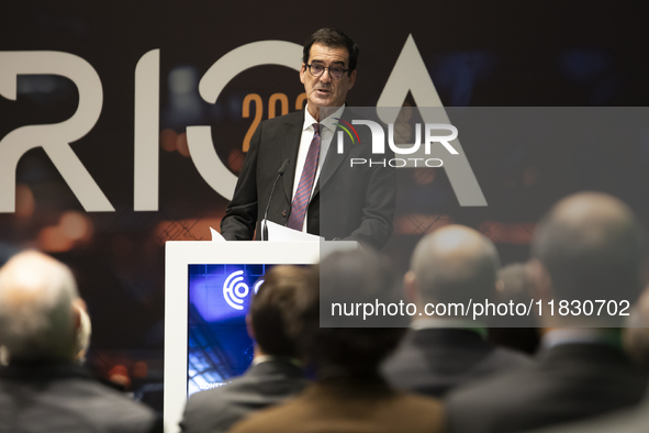 The Mayor of Porto, Rui Moreira, speaks at the ''Factory 2030'' conference of the ECO newspaper at the Alfandega do Porto Congress Center, S...