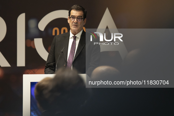 The Mayor of Porto, Rui Moreira, speaks at the ''Factory 2030'' conference of the ECO newspaper at the Alfandega do Porto Congress Center, S...