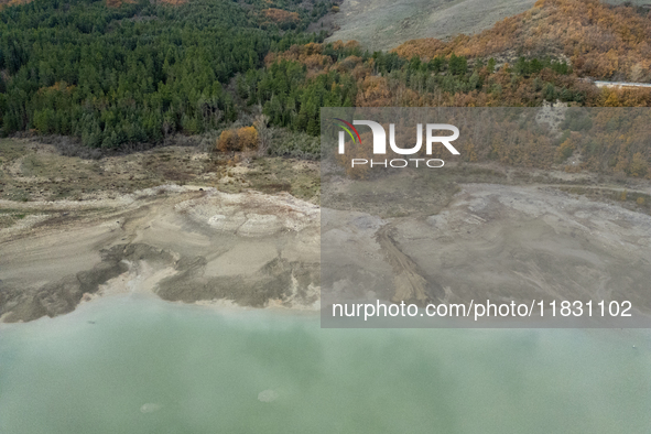 In 29 municipalities in Basilicata, between the provinces of Potenza and Matera, the water crisis continues to be a reality. Although summer...