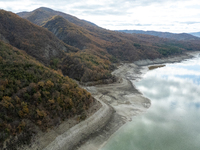 In 29 municipalities in Basilicata, between the provinces of Potenza and Matera, the water crisis continues to be a reality. Although summer...