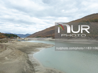 In 29 municipalities in Basilicata, between the provinces of Potenza and Matera, the water crisis continues to be a reality. Although summer...