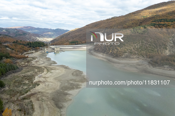 In 29 municipalities in Basilicata, between the provinces of Potenza and Matera, the water crisis continues to be a reality. Although summer...