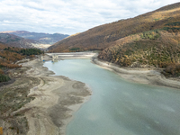 In 29 municipalities in Basilicata, between the provinces of Potenza and Matera, the water crisis continues to be a reality. Although summer...