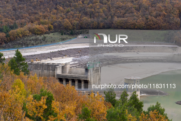 In 29 municipalities in Basilicata, between the provinces of Potenza and Matera, the water crisis continues to be a reality. Although summer...