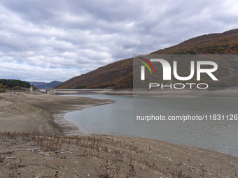 In 29 municipalities in Basilicata, between the provinces of Potenza and Matera, the water crisis continues to be a reality. Although summer...