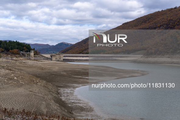 In 29 municipalities in Basilicata, between the provinces of Potenza and Matera, the water crisis continues to be a reality. Although summer...