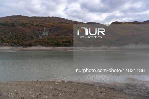 In 29 municipalities in Basilicata, between the provinces of Potenza and Matera, the water crisis continues to be a reality. Although summer...